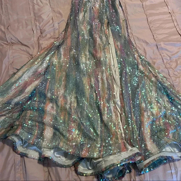 Mermaid Sequin Gown - Picture 3 of 11